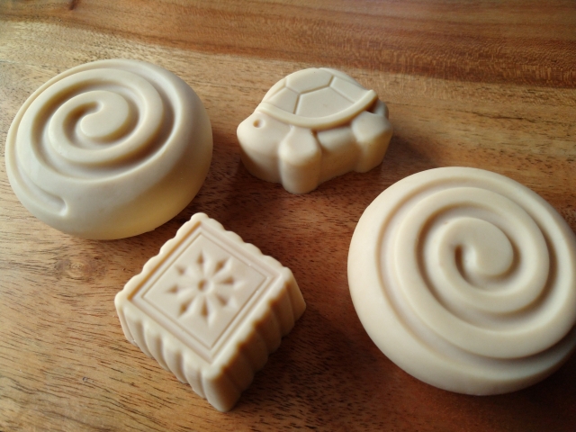 Quittenseife mit Schafsmilch verkleinert.jpg