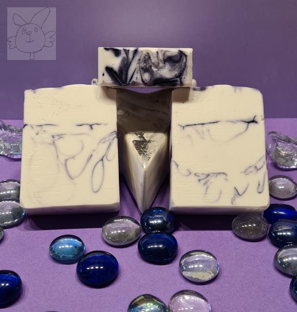 Alkanna geschnitten 2 fürs Web.jpg