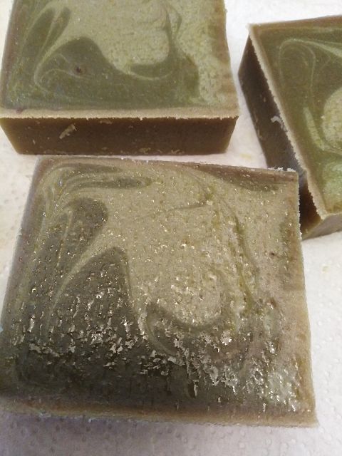 k-Avocadoseife mit Ölschicht.jpg