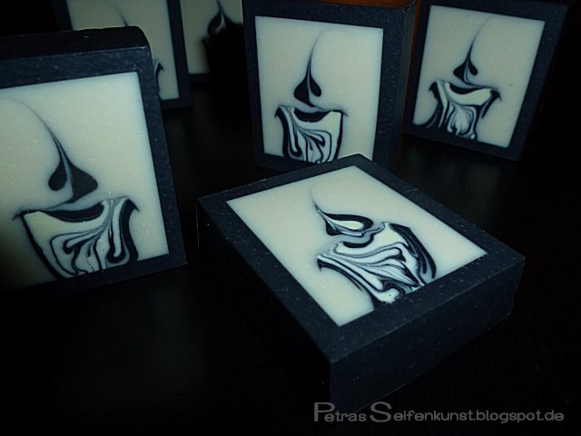 Black Sabbath Forum 01.jpg