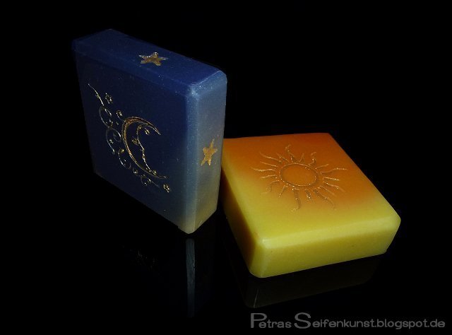 Night & Day Forum 01.jpg