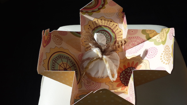 20200314_113355 geschenkbox.jpg